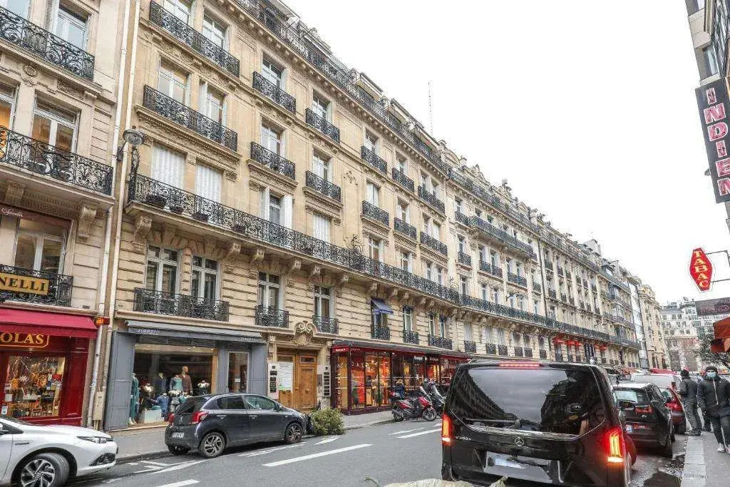 Hotel 33 Marbeuf
