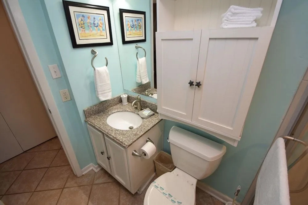 Gulf Shores Surf & Racquet Club 615A by RedAwning