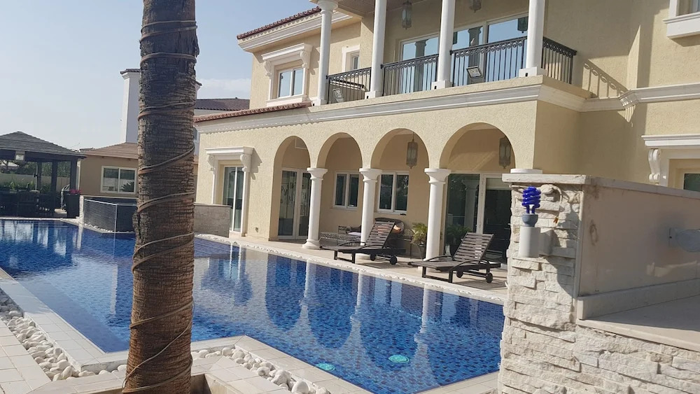 Luxury 750m2 resort - The Blue Villa