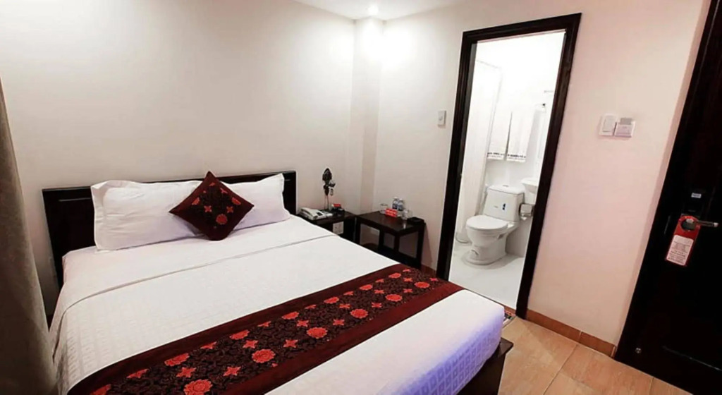 Carina Hotel