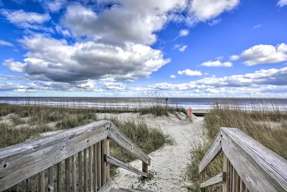 Bright Fernandina Beach Townhome: Walk to Ocean!