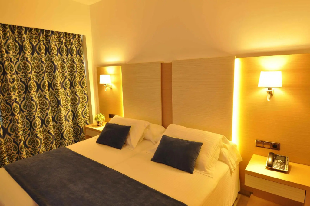 Hotel Ipanema Beach