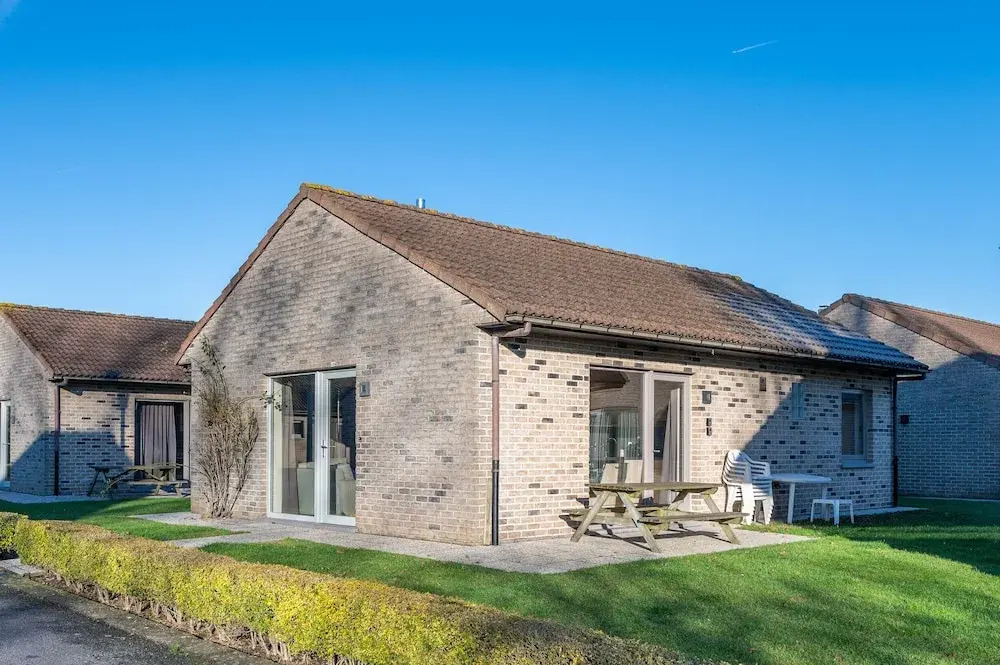 Bungalow Westende Blue 6 Persons