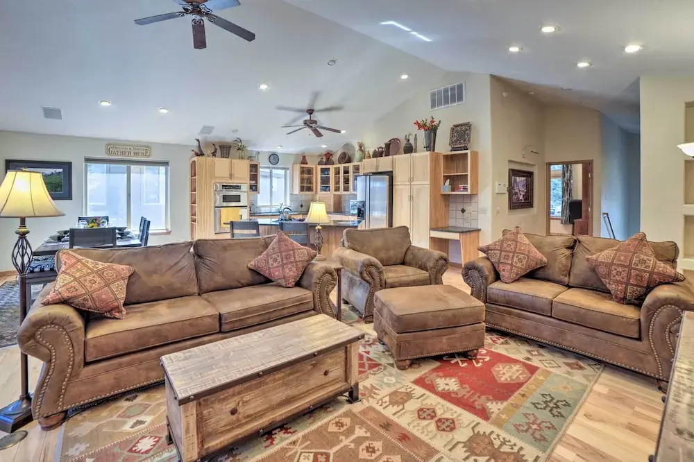 5 Mi to Hot Springs: Condo in Pagosa Springs!