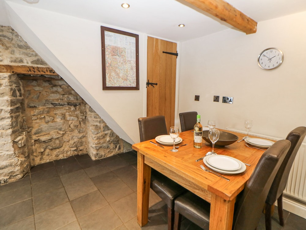 Bank Cottage