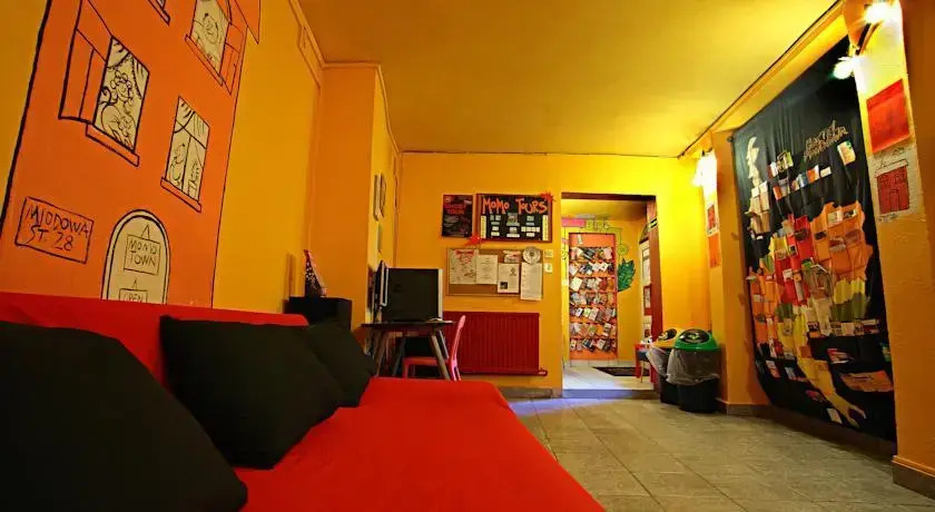 Momotown Hostel