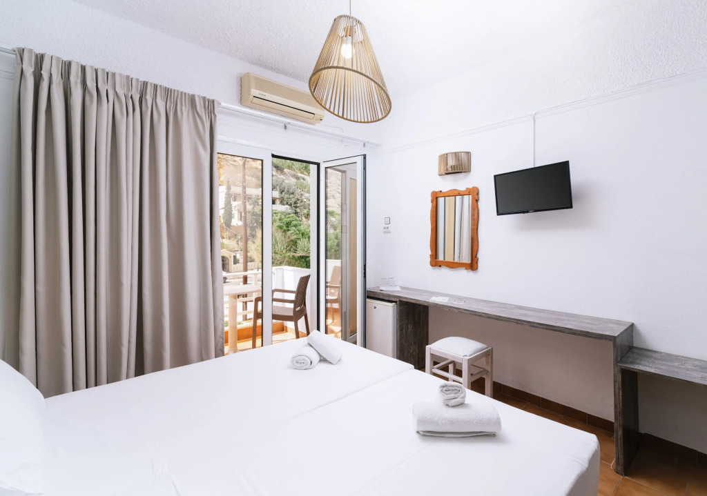 Elea Terra Hotel