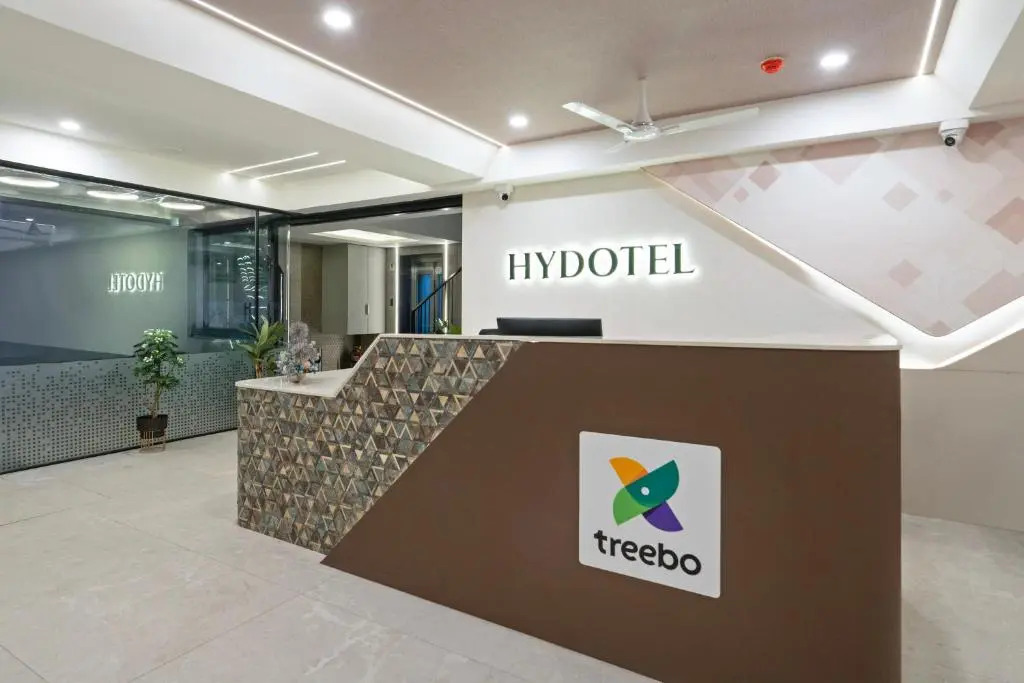 Treebo Premium Hydotel, Hi-Tech City