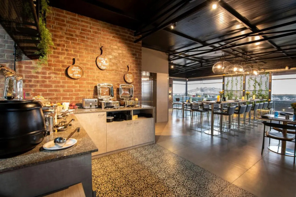 Hotel Avora Tree By Rivido Kempegowda Airport Road