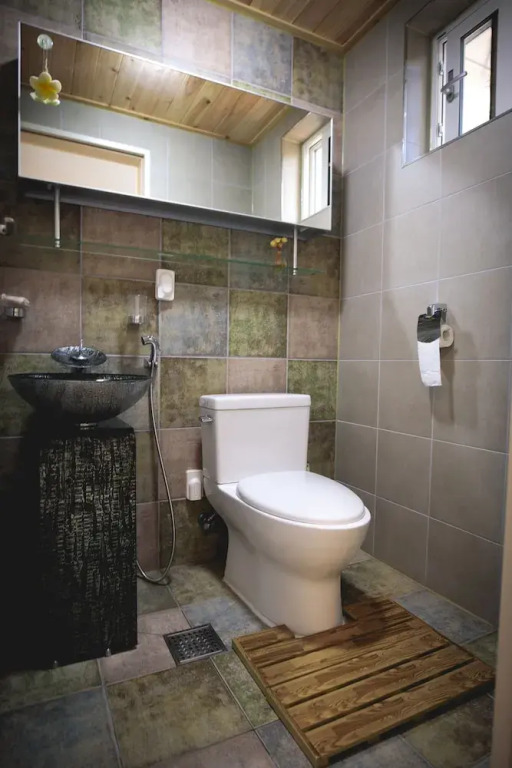 Private Family Homestay - Farm Square