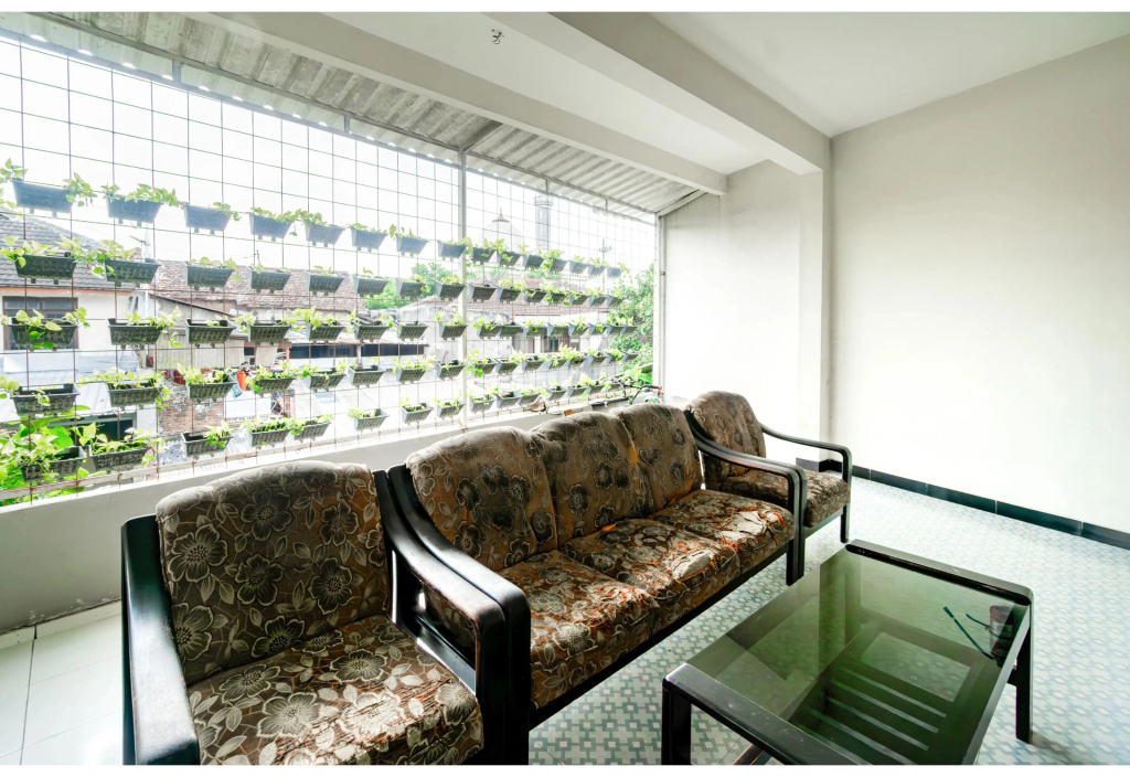 OYO 94147 Anasya Homestay