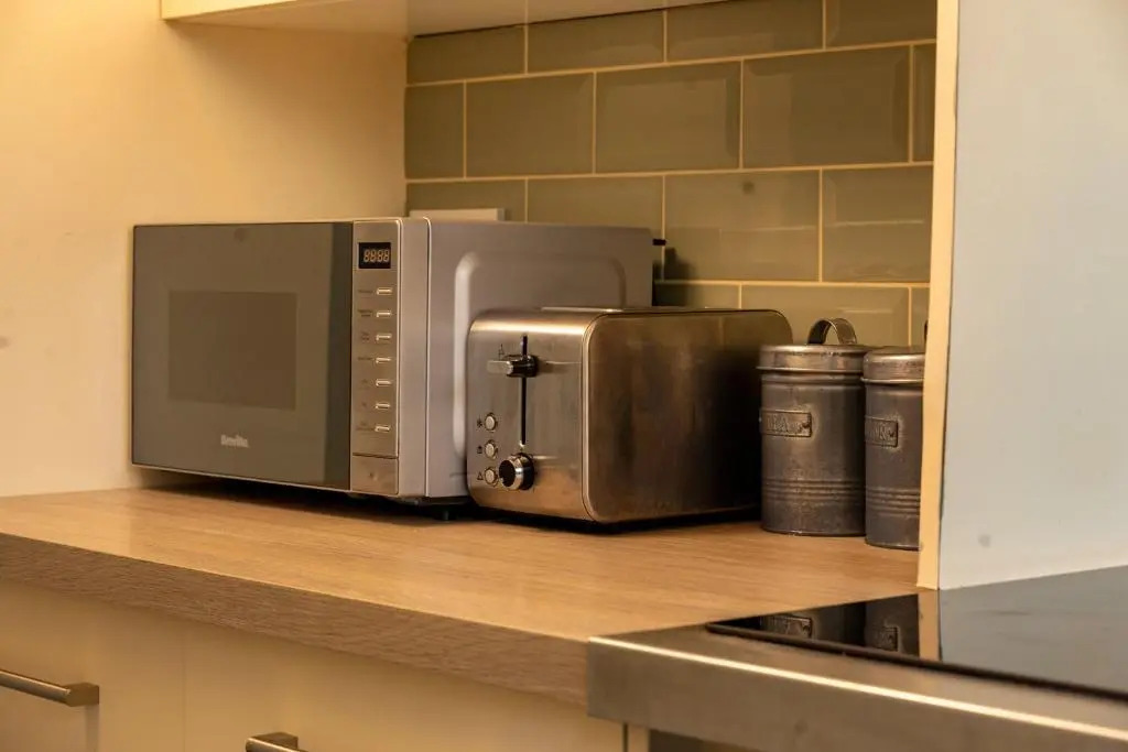 Luxury City Centre Getaway - Prime Location Sleeps 7!