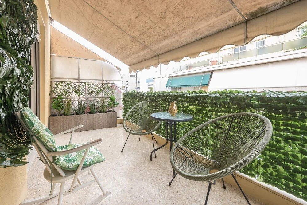 Supreme Suite with balcony by Cloudkeys