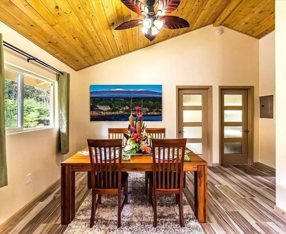 Tropical Island Paradise 2 Bedroom Home by RedAwning
