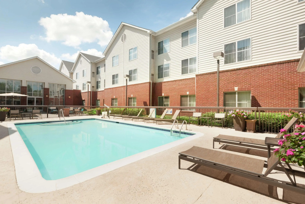 Homewood Suites by Hilton Charlotte Airport