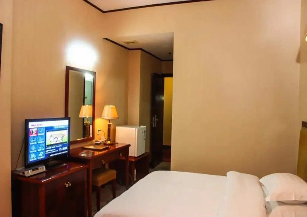 Guangzhou Jinlu Hotel
