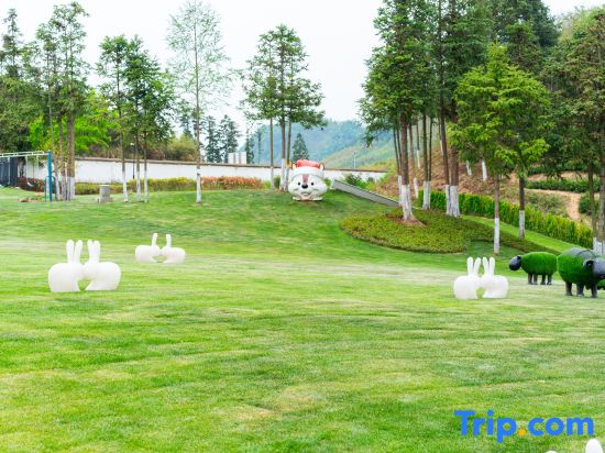 Xishe homestay by Mount Huangshan Lake