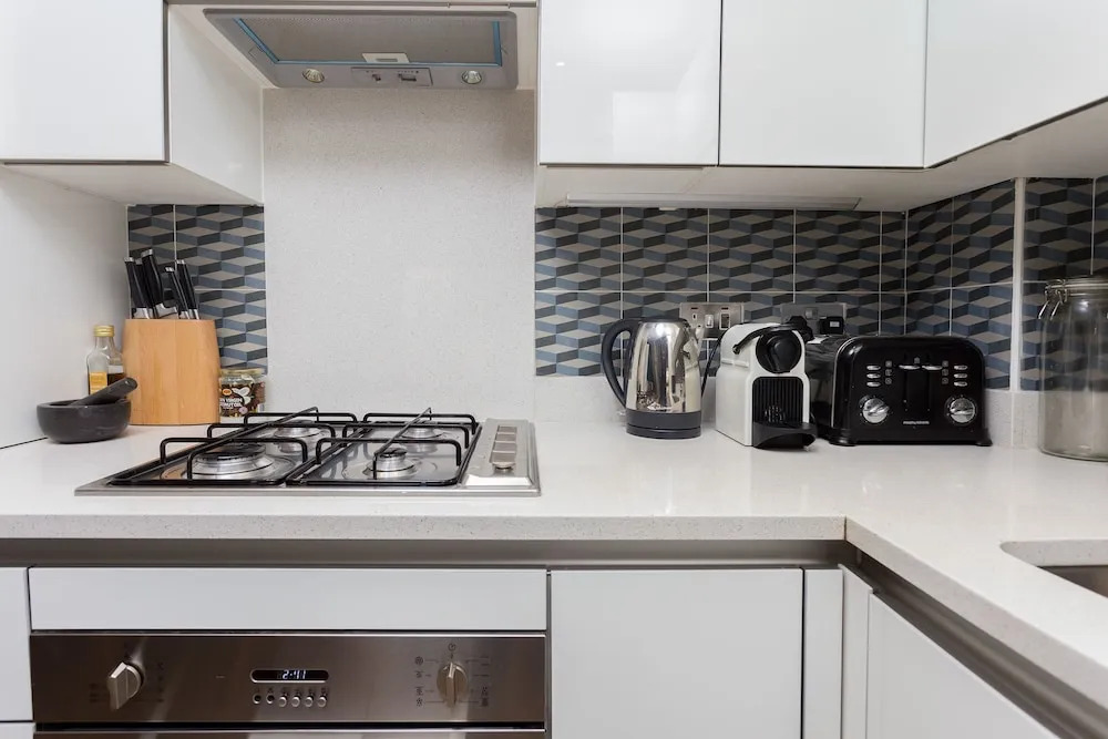 2 Bedroom Flat Near Hackney Wick