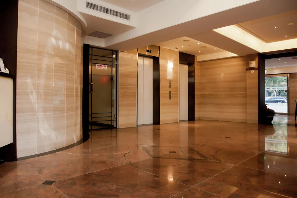 KDM Hotel