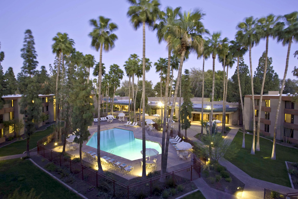 DoubleTree by Hilton Phoenix- Tempe