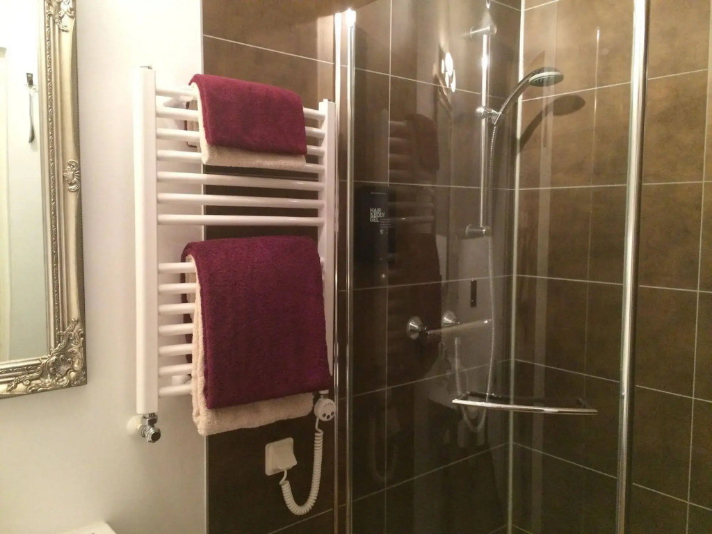 Annas Hotell