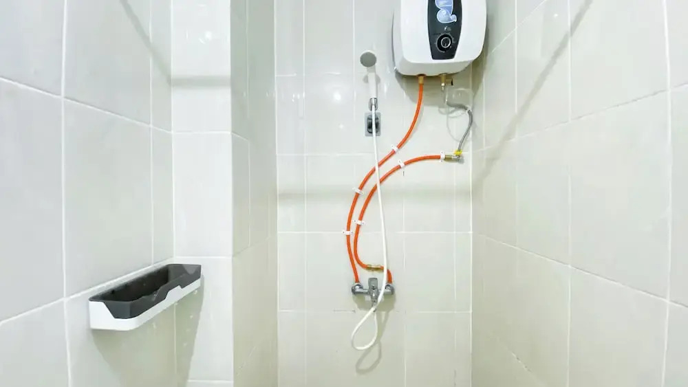 Modern Look Studio Apartment At M-Town Residence Near Sms Mall