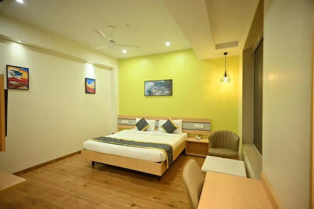 Hotel City Centre Latur