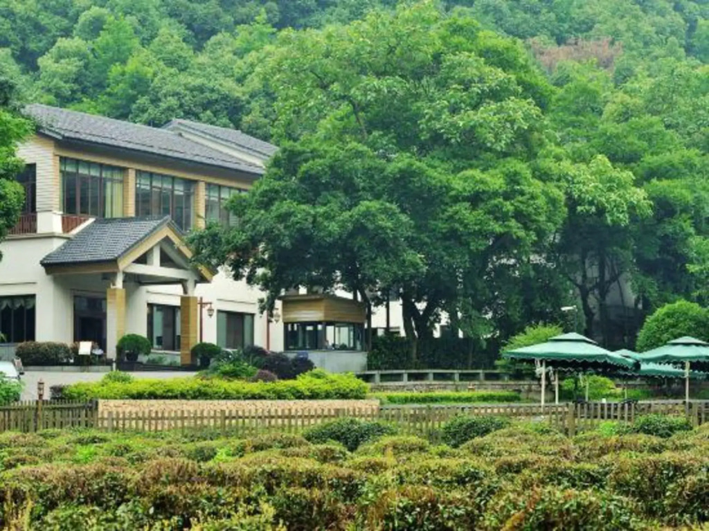 Hupao Mountain Resort