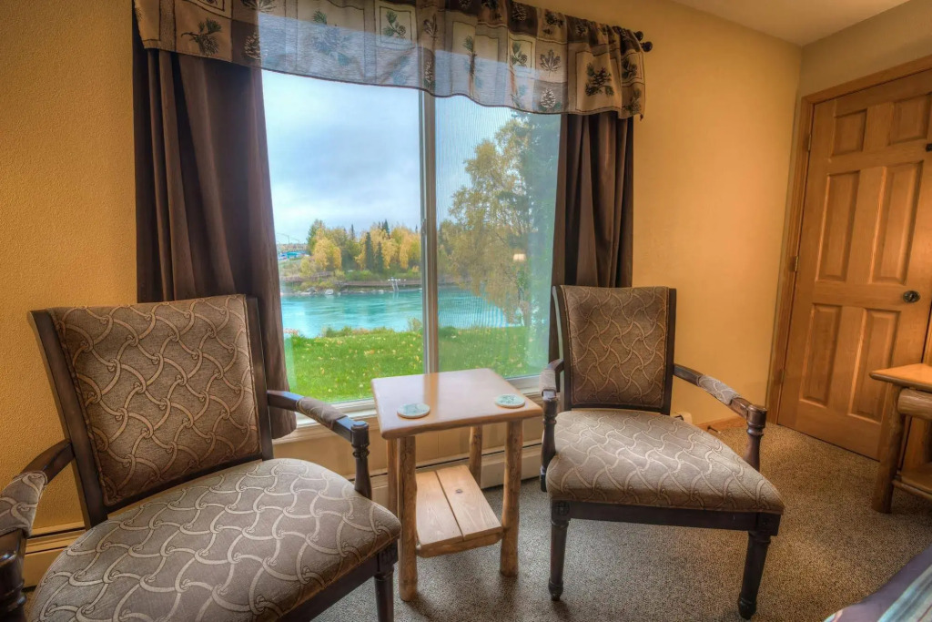 Kenai River Lodge