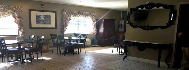Super 8 Hazard KY