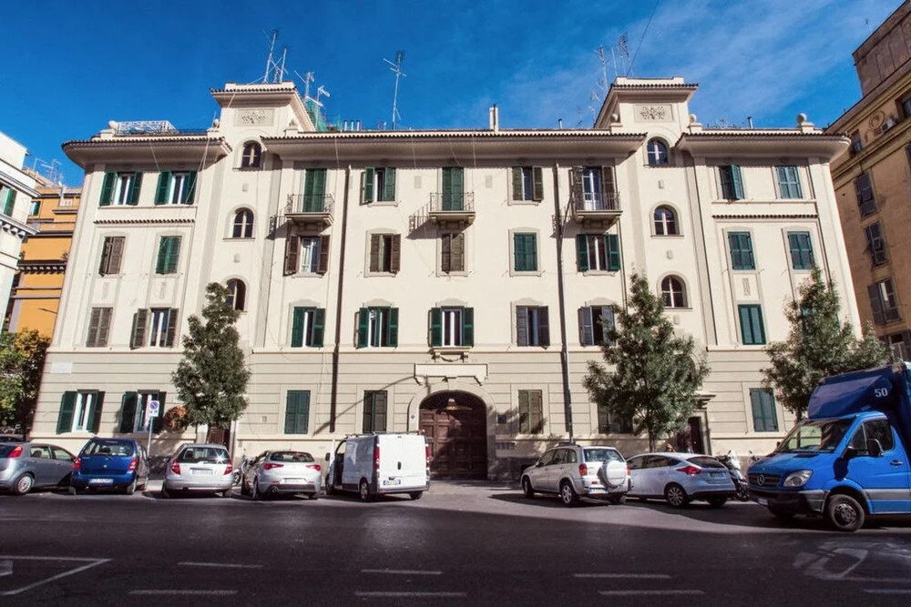 Bright and Modern 2 bed Flat Near San Giovanni