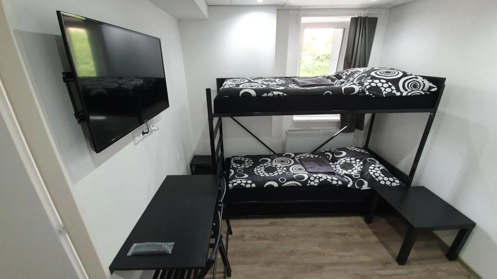 Small Apartments Denisa Business