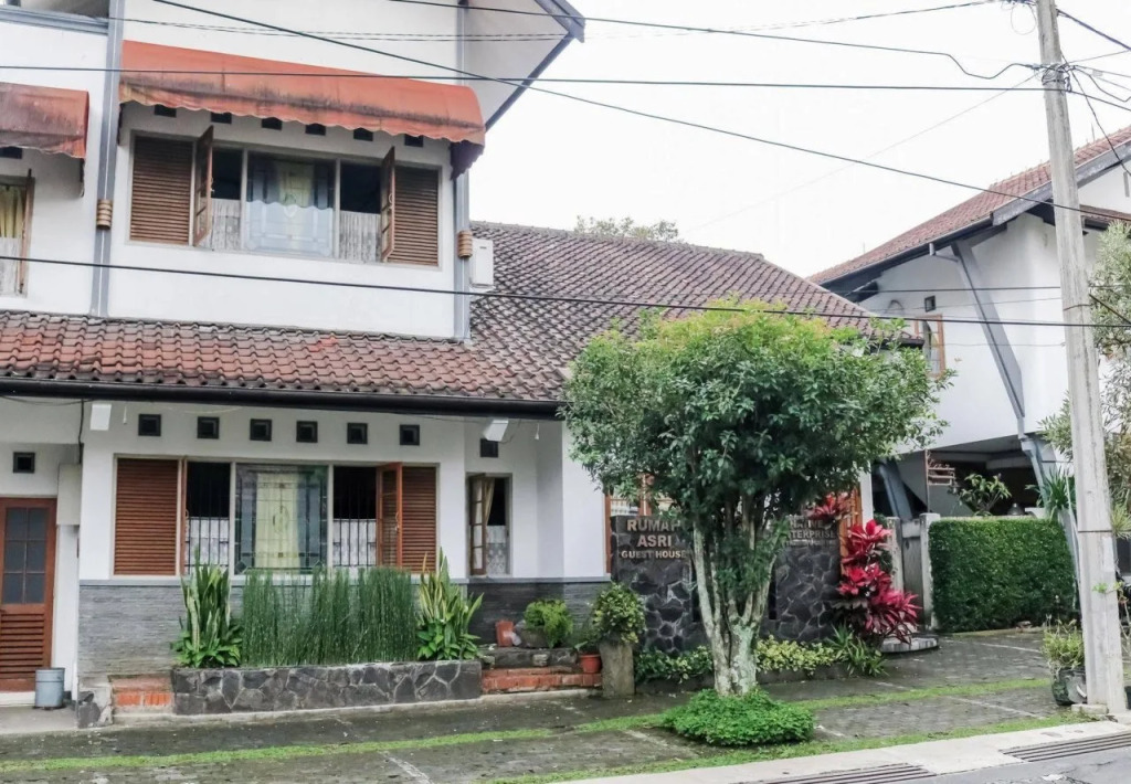 Rumah Asri Bed And Breakfast