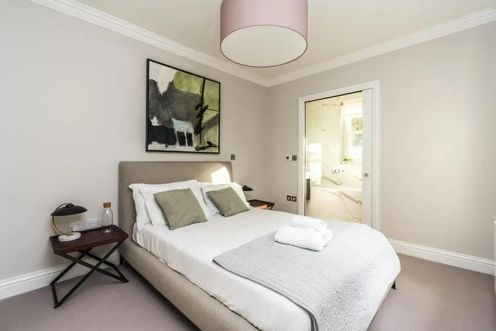 Stunning 2BD Flat Notting Hill Heart of Westend