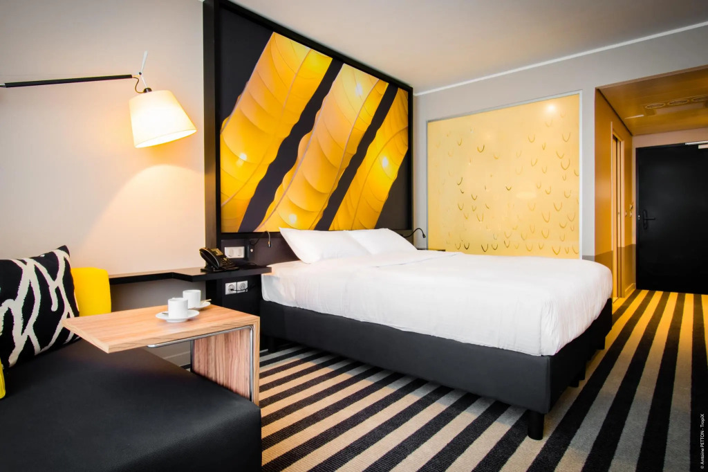 Simon Hotel
