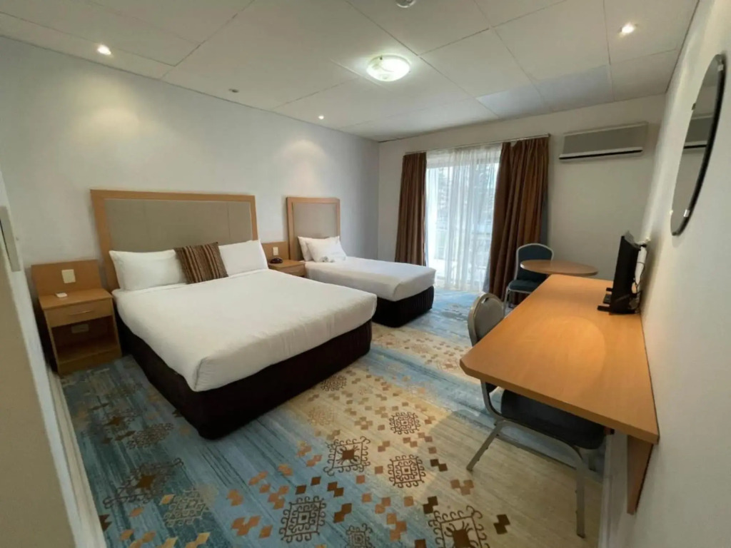 Haven Marina Motel