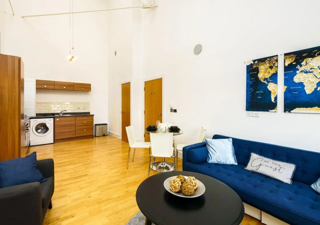K Suites - Barton Court