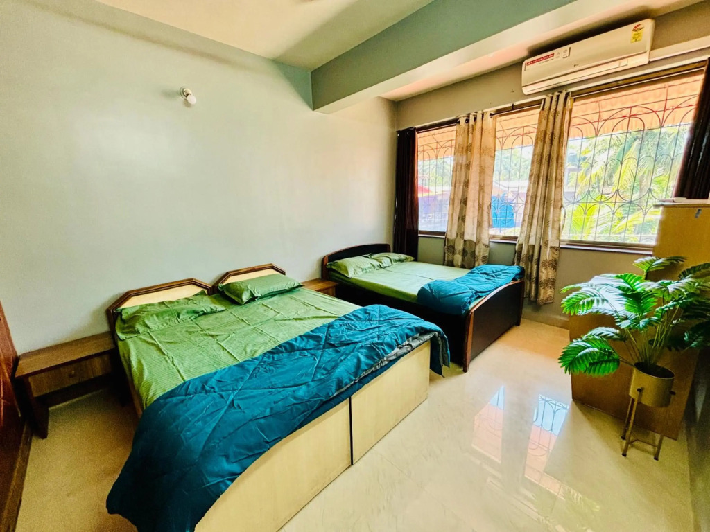 Stay by the Benaulim Beach Goa 2bhk Flat with Lift