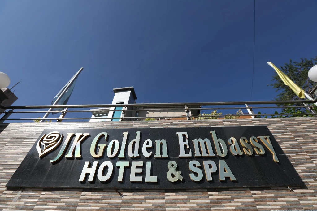 Jk Golden Embassy