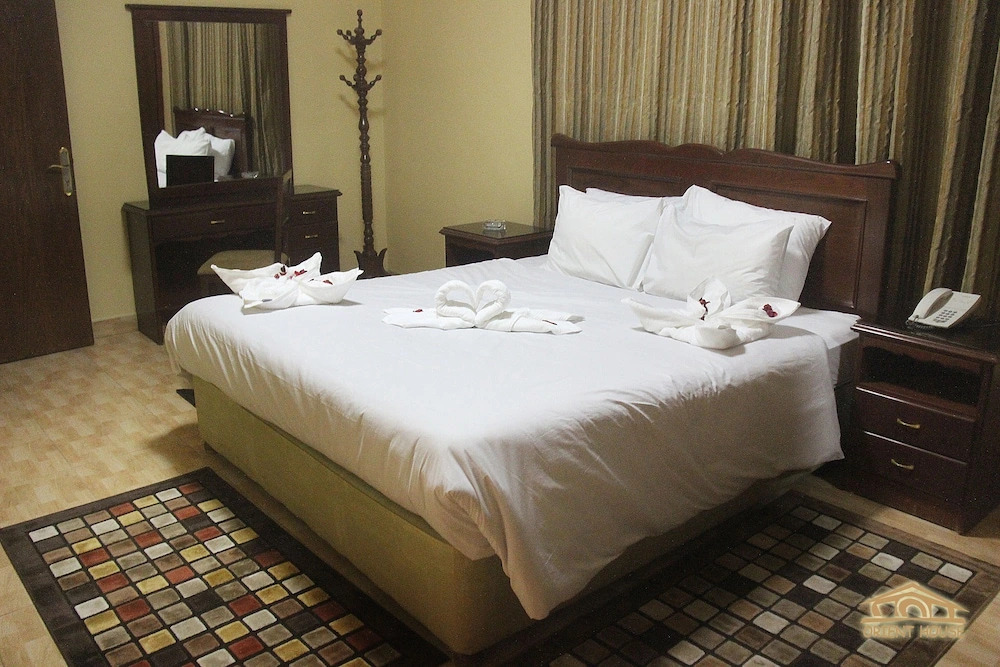 Orient House Hotel Suites & Apartments بيت الشرق للشقق الفندقية