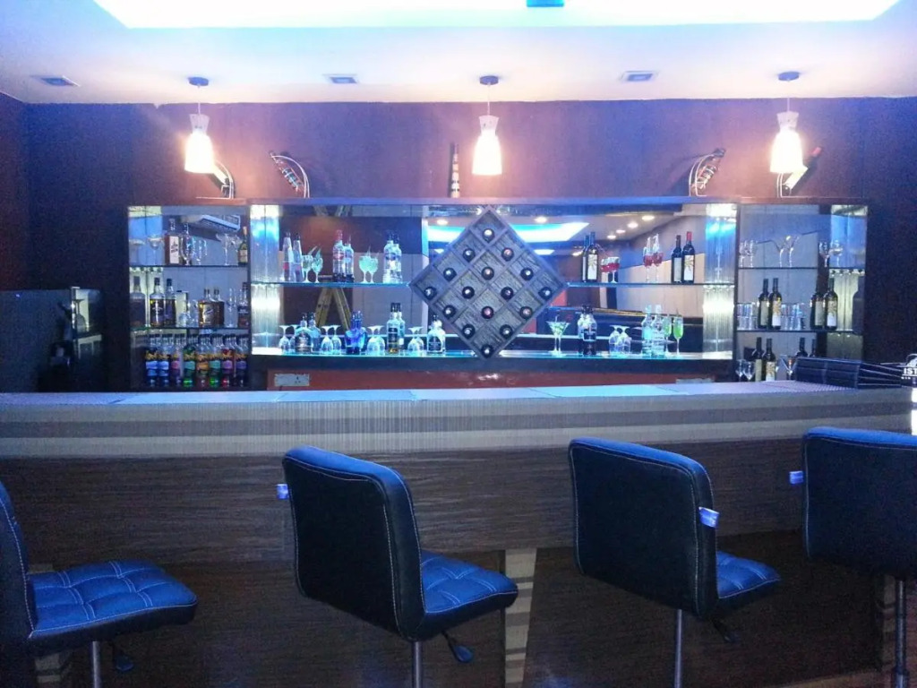 Hyphen Grand Hotel