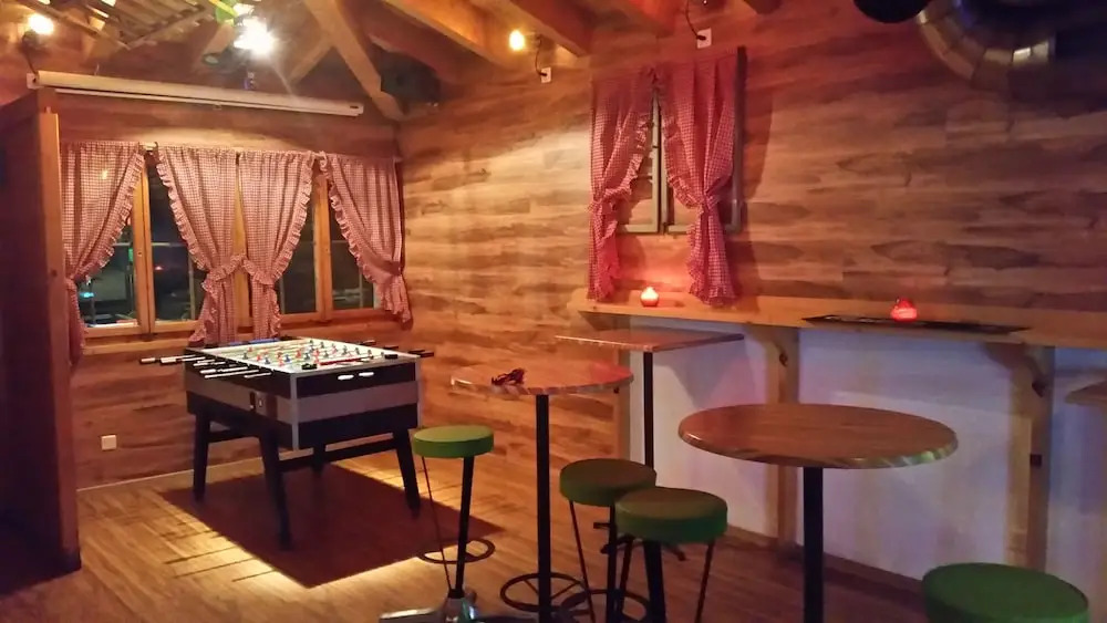 Hotel Mira