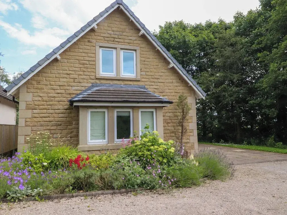 Low Orchard House