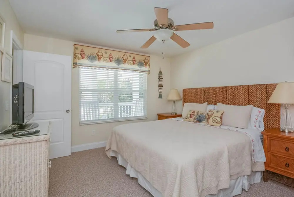 1800 Hill Street - Ocean View by Ocean Properties