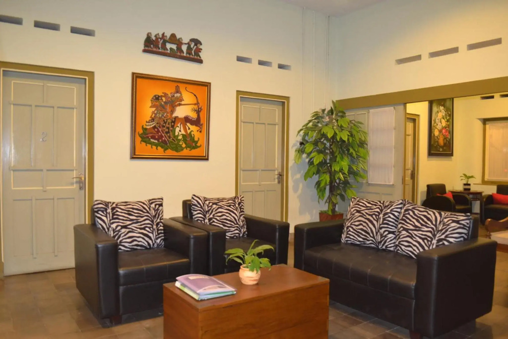 The Kresna Hotel