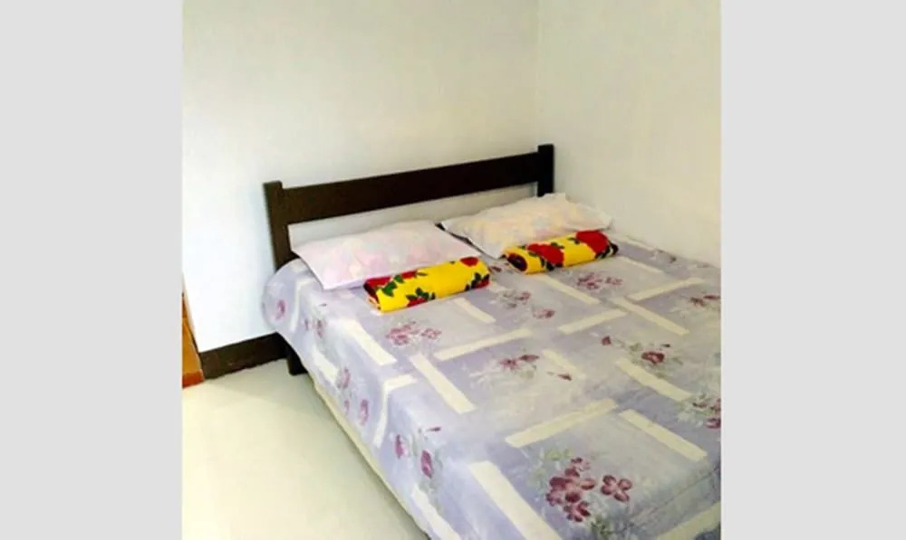 Ysraela Lodging House - Burgos - Hostel