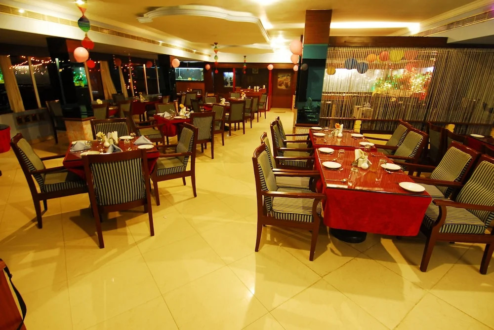 River Bay Resort