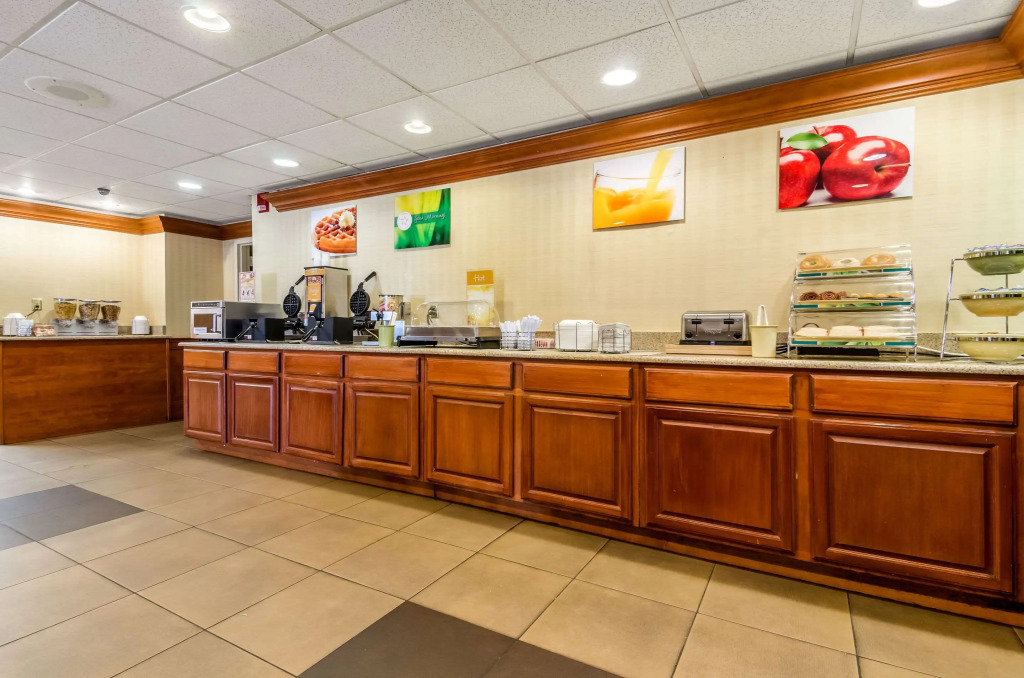 Quality Inn Lumberton North