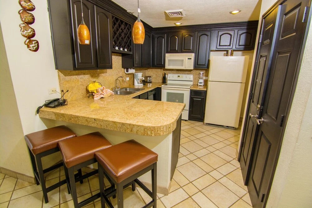 Grande 202- 1 Br Condo