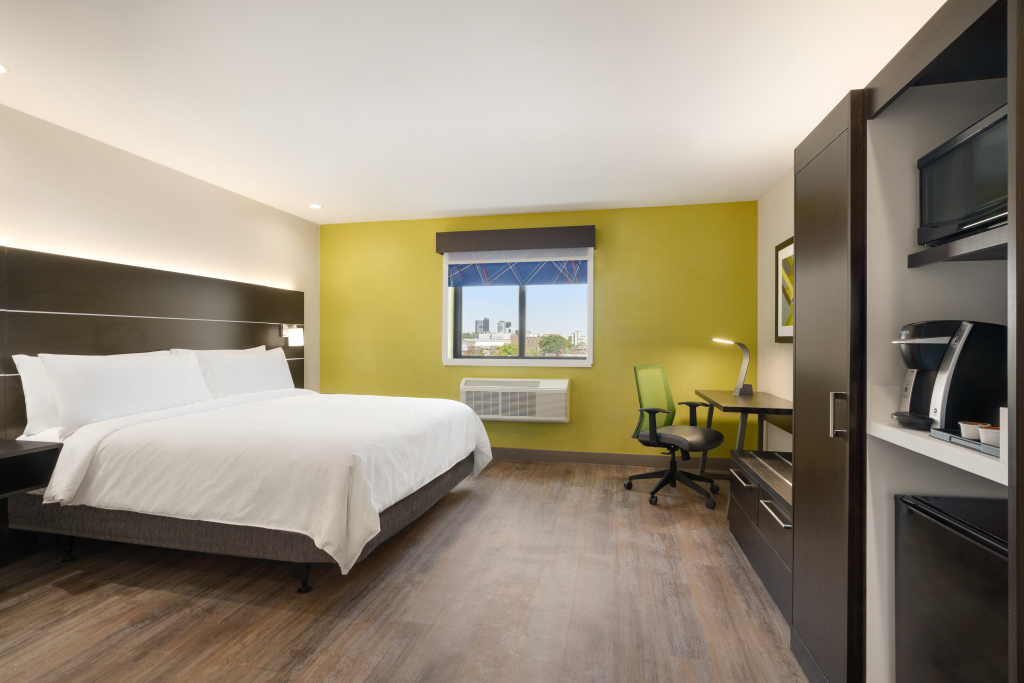 Holiday Inn Express - Jamaica - JFK AirTrain - NYC by IHG